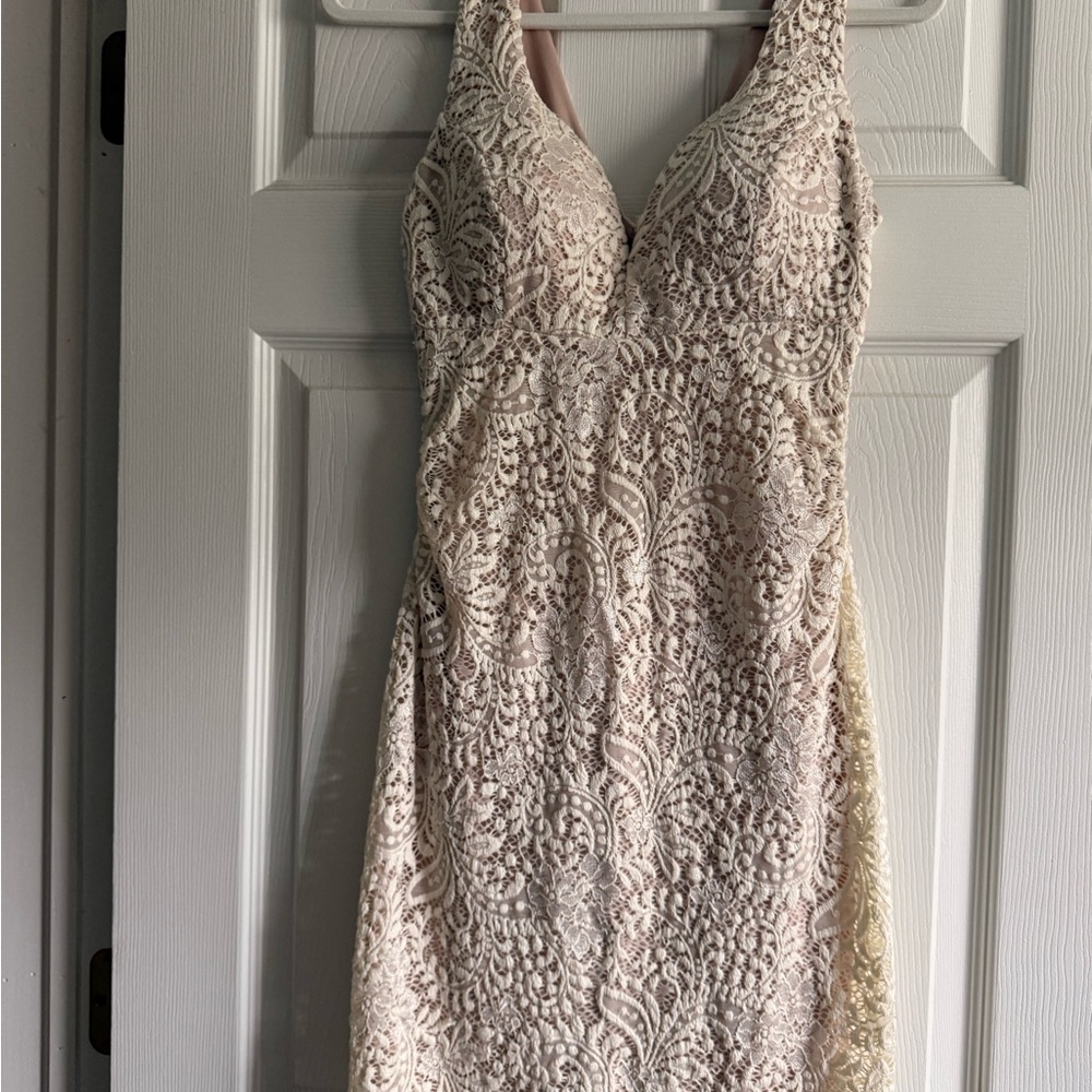 Elegant Lace Cream Dress